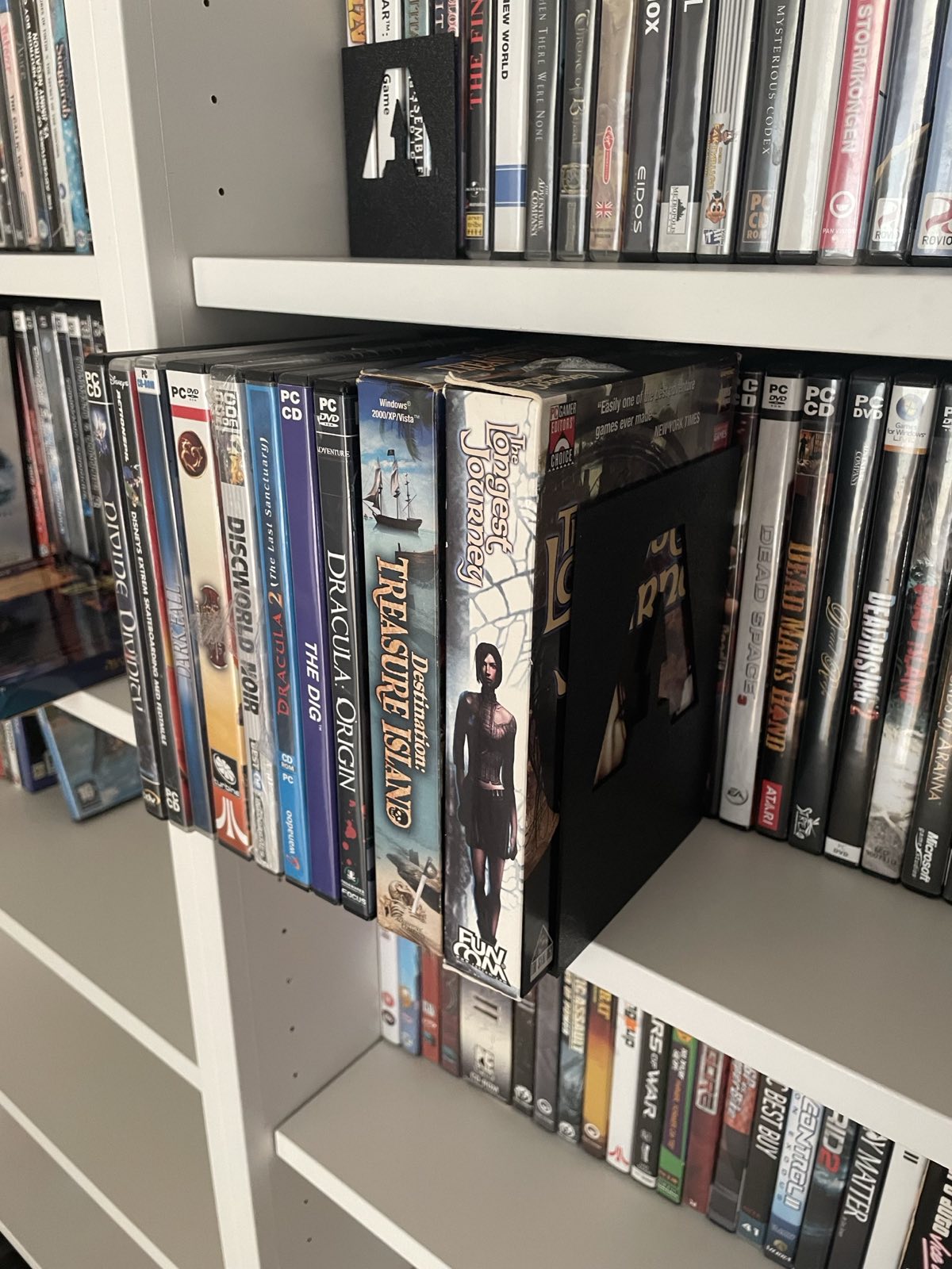 Alfabet bogstøtter til DVD-samling – 3D-printet organisering med stil
