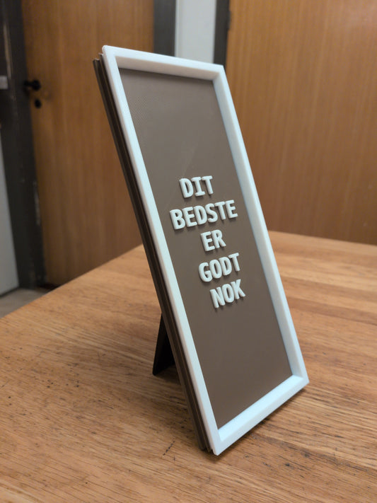 Dit bedste er godt nok - Ramme med ophæng og fod