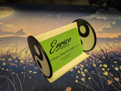 Yin & Yang Visitkortholder – Balance i dit første indtryk